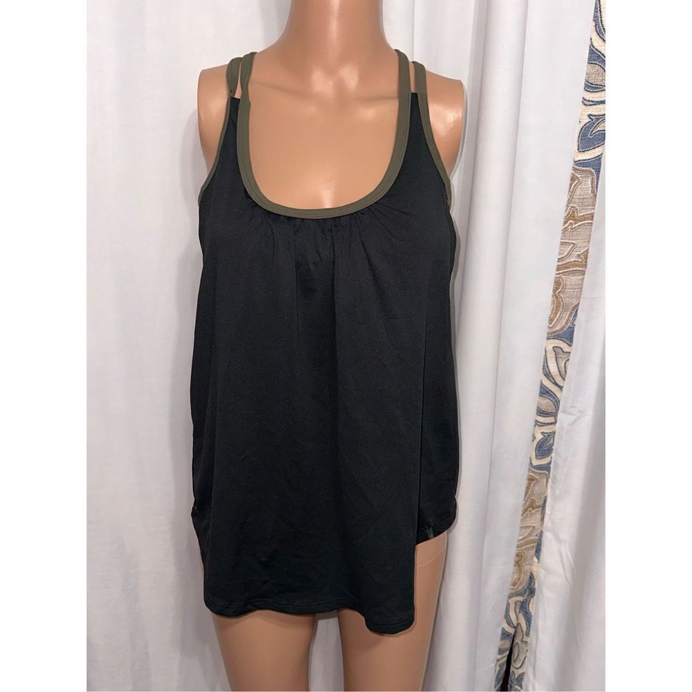 Great Condition Women's Tank With Shelf Bra Sierra Designs workout athletic shir